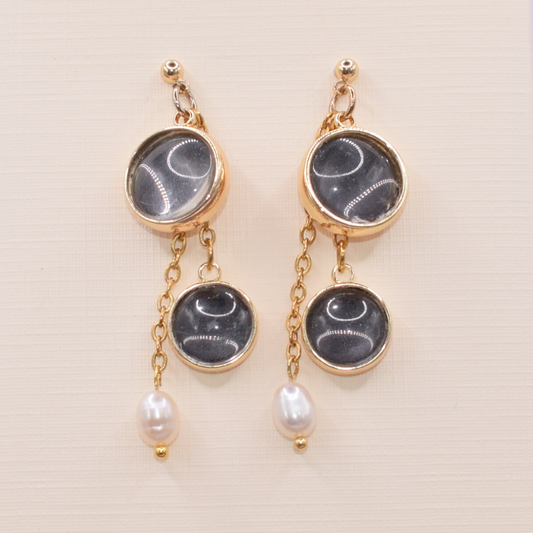 Amy Earrings with Fresh Water Pearl - made with a little piece of your special garment