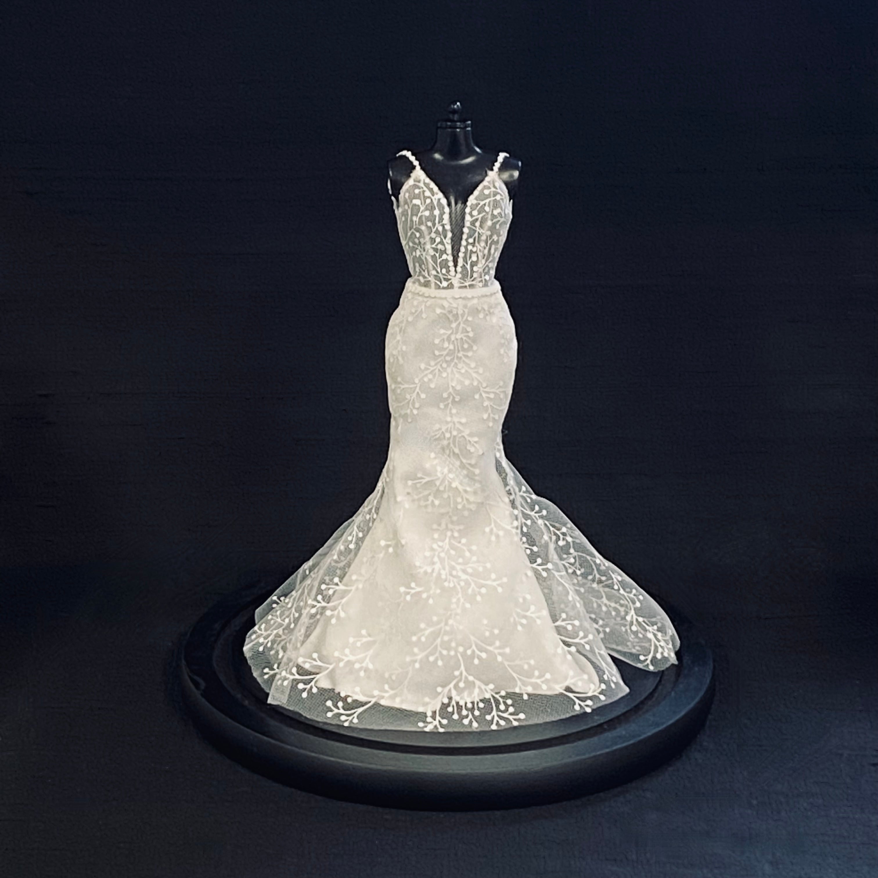 ordering wedding dress replicas